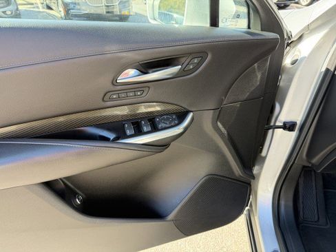 Used 2019 Cadillac XT4 Sport w/ Driver Awareness Package image 9