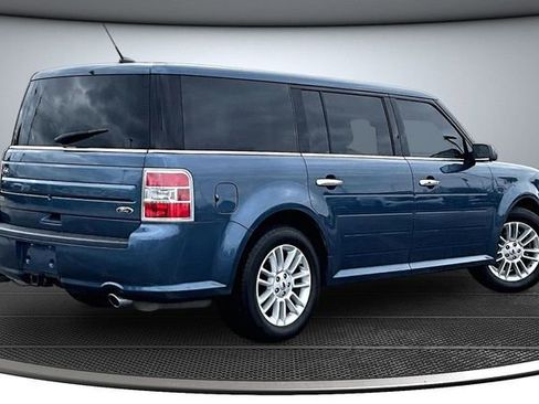 Used 2019 Ford Flex SEL w/ Equipment Group 202A FWD image 6