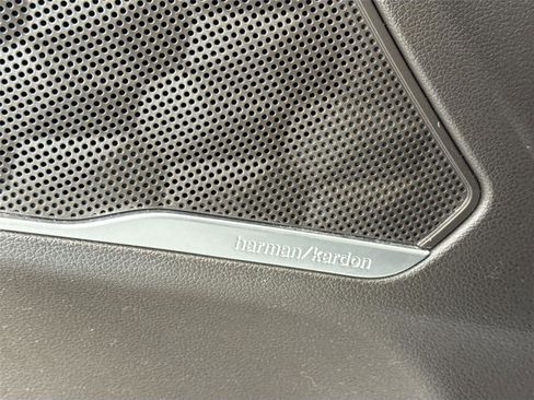Used 2022 Hyundai Santa Fe SEL Premium AWD/4WD image 29
