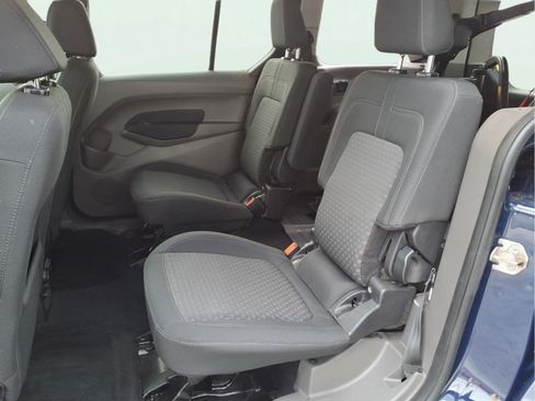 Used 2019 Ford Transit Connect XLT w/ Trailer Tow Package FWD image 9