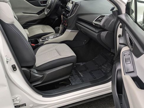 Used 2022 Subaru Forester image 9