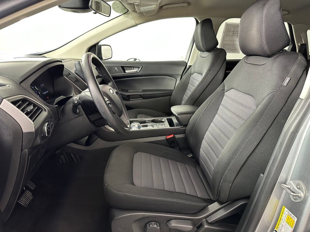 Used 2023 Ford Edge SE AWD/4WD image 15