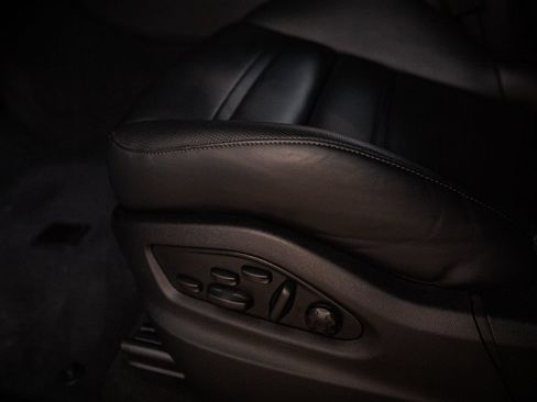 Certified 2026 Porsche Cayenne Coupe AWD/4WD image 14