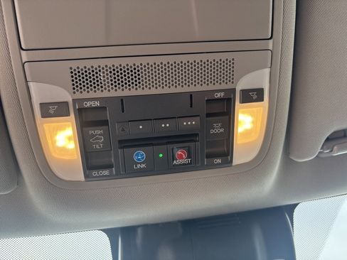 Used 2020 Acura MDX SH-AWD w/ Technology Package image 27