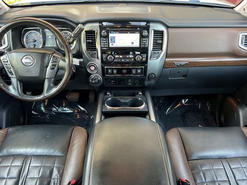 Used 2016 Nissan Titan Platinum Reserve AWD/4WD image 3
