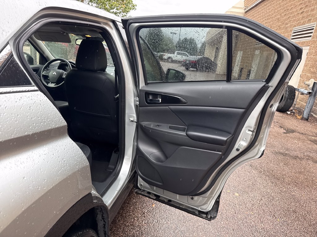 Used 2025 Mitsubishi Eclipse Cross SE AWD/4WD image 22