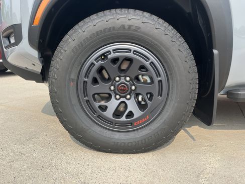 New 2025 Nissan Frontier PRO-4X image 11