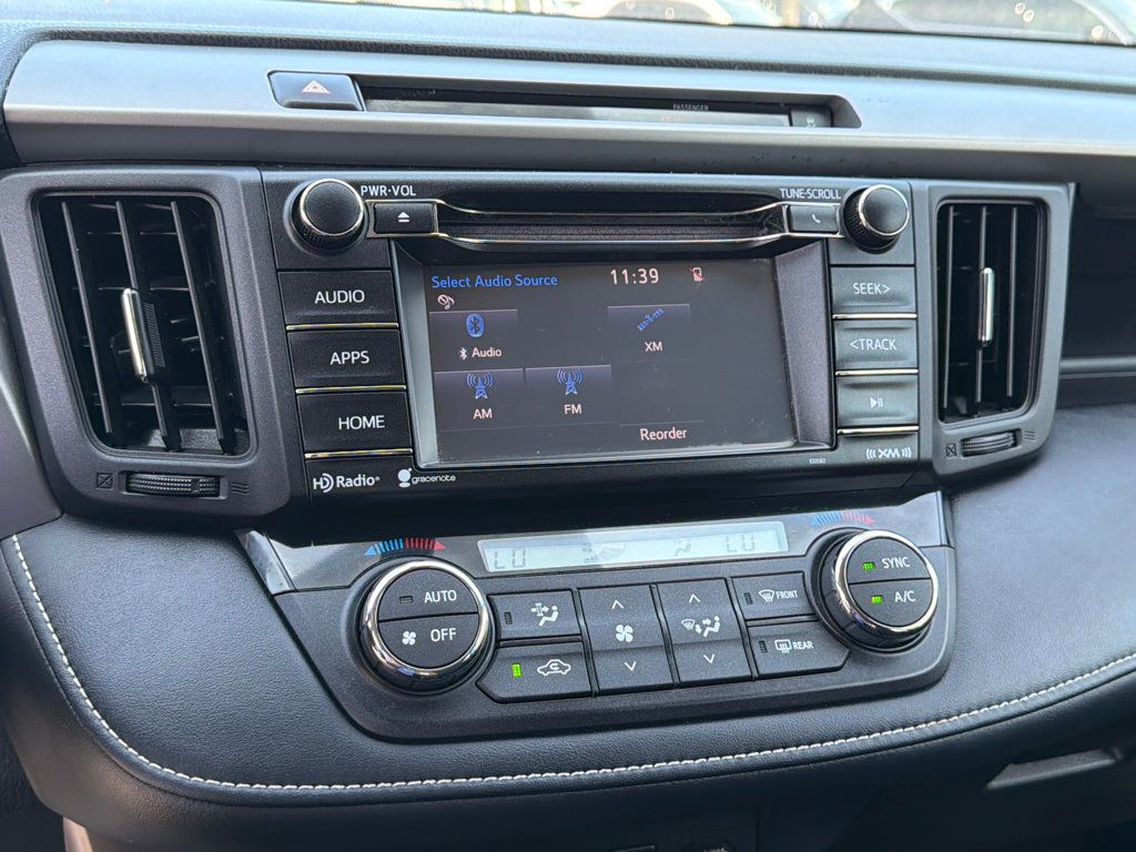 Used 2016 Toyota RAV4 XLE AWD/4WD image 31