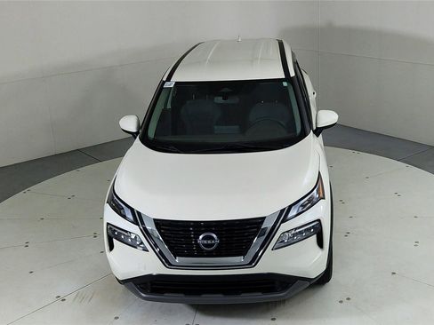 Certified 2023 Nissan Rogue SV image 14