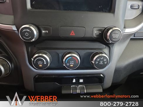 Used 2019 RAM 1500 Big Horn AWD/4WD image 15