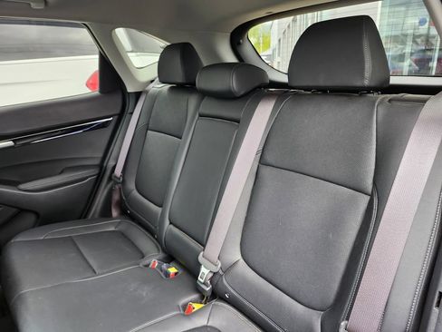 Used 2024 Kia Seltos EX AWD/4WD image 9