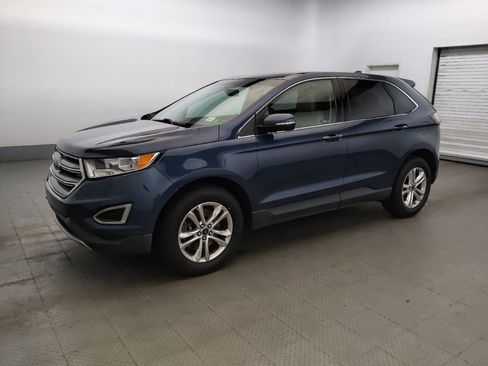 Used 2016 Ford Edge SEL w/ Equipment Group 201A AWD/4WD image 2