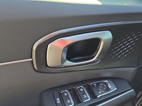 New 2026 Kia Sorento S AWD/4WD image 18