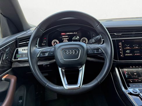 Used 2021 Audi Q8 Premium AWD/4WD image 7