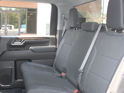 Used 2024 GMC Sierra 2500 SLE w/ SLE Value Package; AWD/4WD image 28