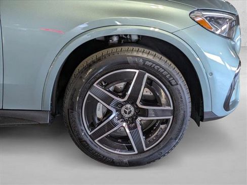 Certified 2025 Mercedes-Benz GLC 300 GLC 300 image 24