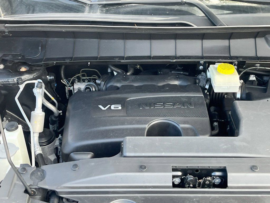 Used 2022 Nissan Pathfinder SV w/ SV Premium Package AWD/4WD image 31
