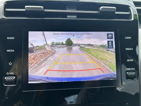 Used 2024 Hyundai Tucson SEL AWD/4WD image 16