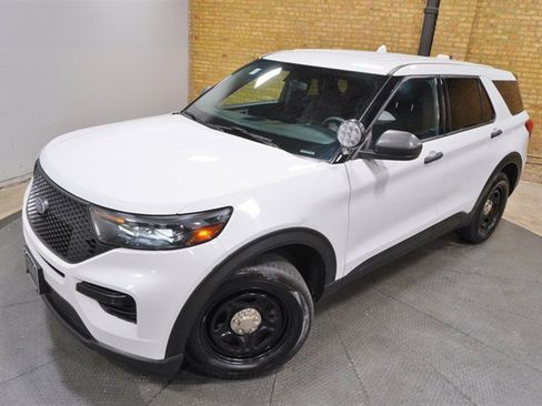 Used 2021 Ford Explorer 4WD Police Interceptor image 2