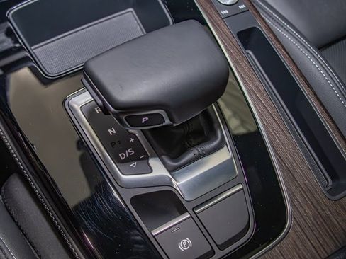 Used 2022 Audi Q5 2.0T Prestige image 19