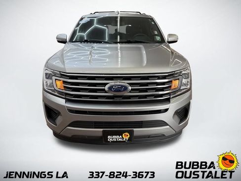 Used 2020 Ford Expedition XLT w/ Equipment Group 202A RWD image 8