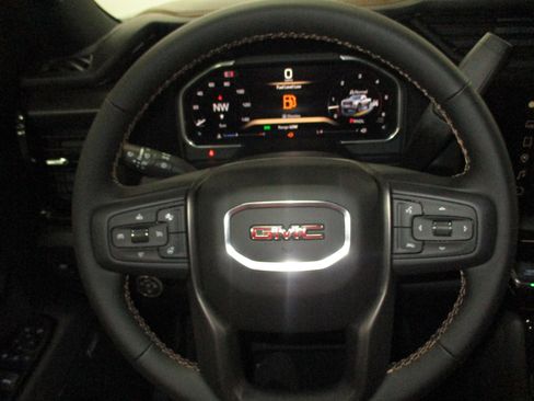 New 2026 GMC Sierra 2500 AT4 w/ AT4 Premium Plus Package AWD/4WD image 45