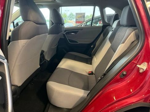 Used 2019 Toyota RAV4 XLE w/ All Weather Liner Package AWD/4WD image 21