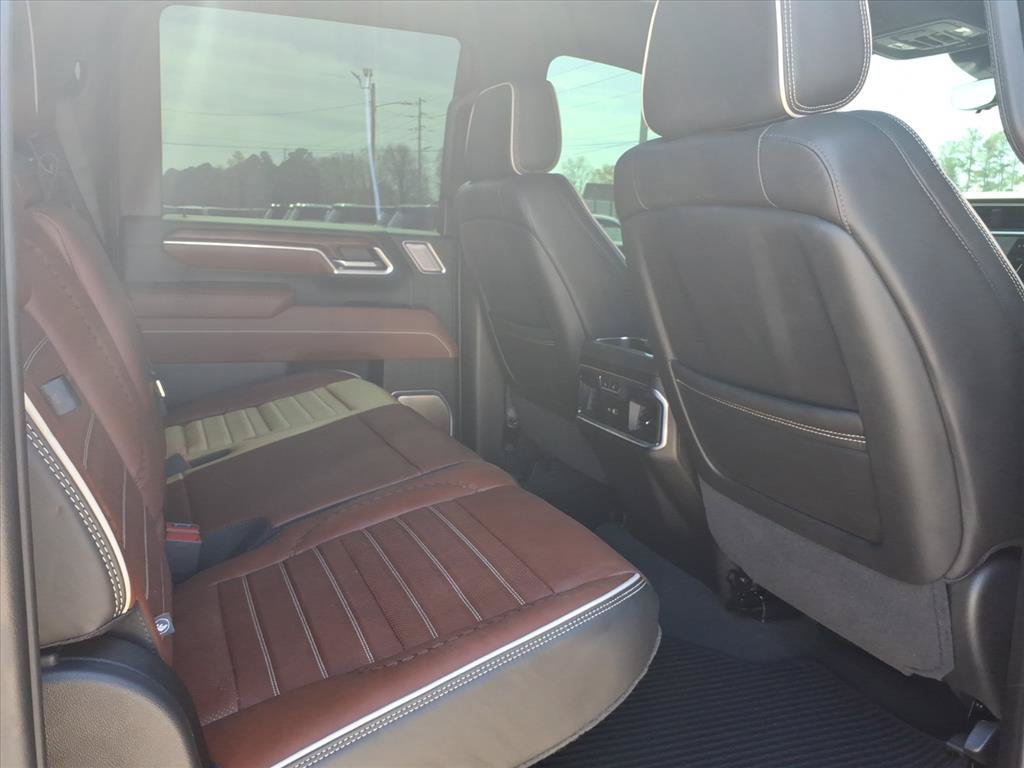 Used 2025 GMC Sierra 2500 Denali Ultimate AWD/4WD image 14