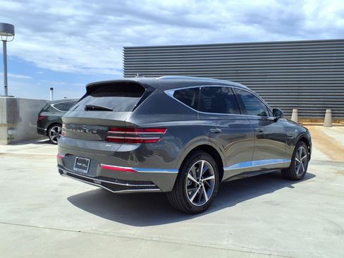 Certified 2026 Genesis GV80 2.5T Select AWD/4WD image 6