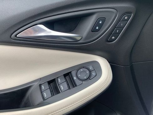 Used 2024 Buick Encore GX Avenir w/ Avenir Convenience Package image 24