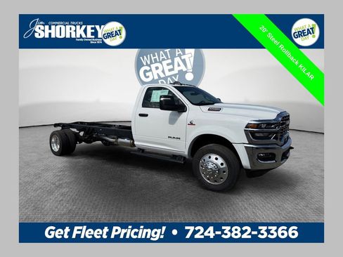 New 2026 RAM 5500 4x4 Regular Cab image 1