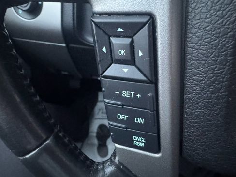 Used 2017 Ford Expedition EL Limited image 18