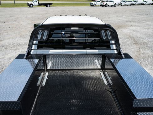New 2026 RAM 4500 4x4 Crew Cab DRW w/ Laramie Trim Package image 23
