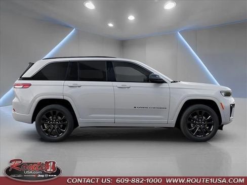 New 2026 Jeep Grand Cherokee Limited Reserve image 21