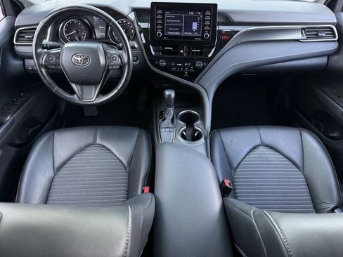 Used 2023 Toyota Camry SE w/ Convenience Package image 10