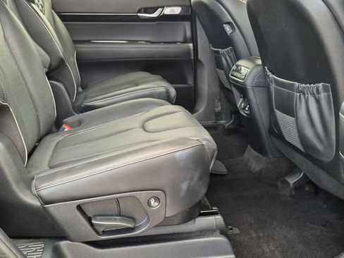 Used 2021 Hyundai Palisade Limited FWD image 26