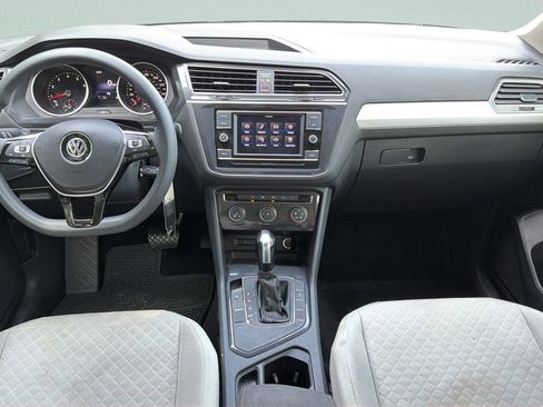 Used 2020 Volkswagen Tiguan S FWD image 11
