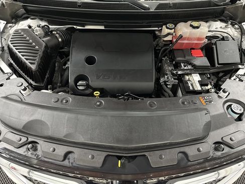 Used 2022 Buick Enclave Avenir w/ Avenir Technology Package image 45