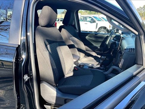 Used 2025 Ford Ranger XLT image 7