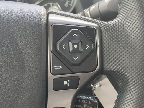 Certified 2022 Toyota Tacoma SR5 image 25