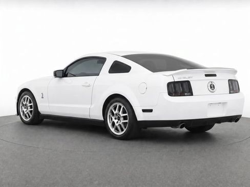 Used 2009 Ford Mustang Shelby GT500 RWD image 2