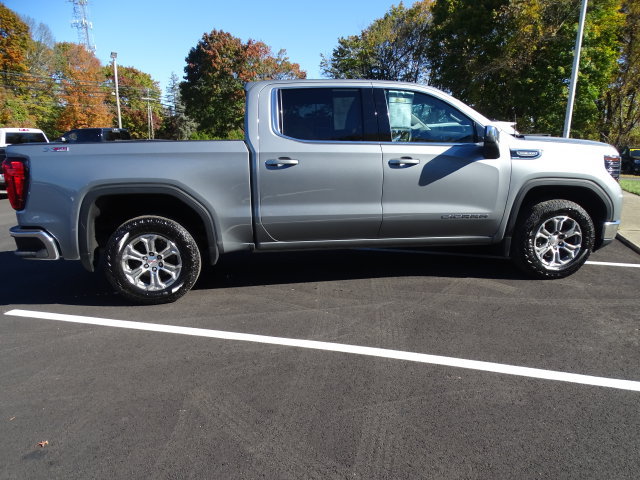 Certified 2023 GMC Sierra 1500 SLE w/ X31 Off-Road Package AWD/4WD image 24
