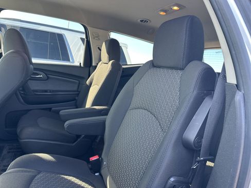 Used 2012 Chevrolet Traverse LT w/ All-Star Edition image 18