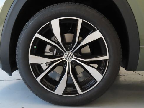 New 2026 Volkswagen Atlas SEL Premium R-Line image 30