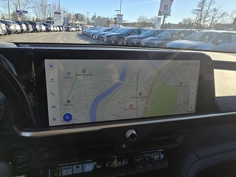 Certified 2026 Toyota Crown Platinum image 24