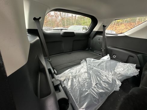 New 2026 Ford Explorer Active image 31