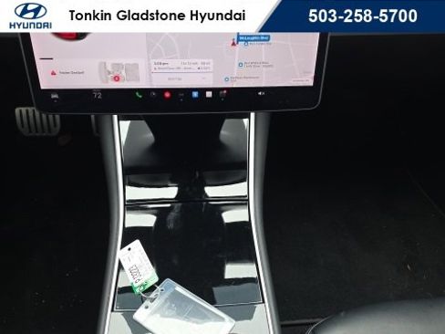 Used 2020 Tesla Model 3 Performance image 17