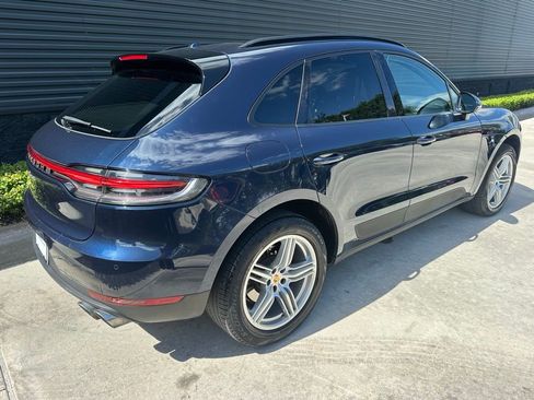 Certified 2020 Porsche Macan AWD/4WD image 9