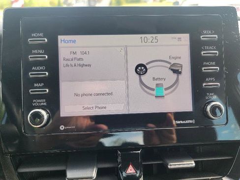 Used 2022 Toyota Camry LE image 15