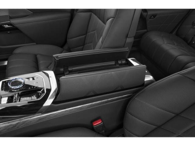 Certified 2024 BMW i7 xDrive60 AWD/4WD image 16